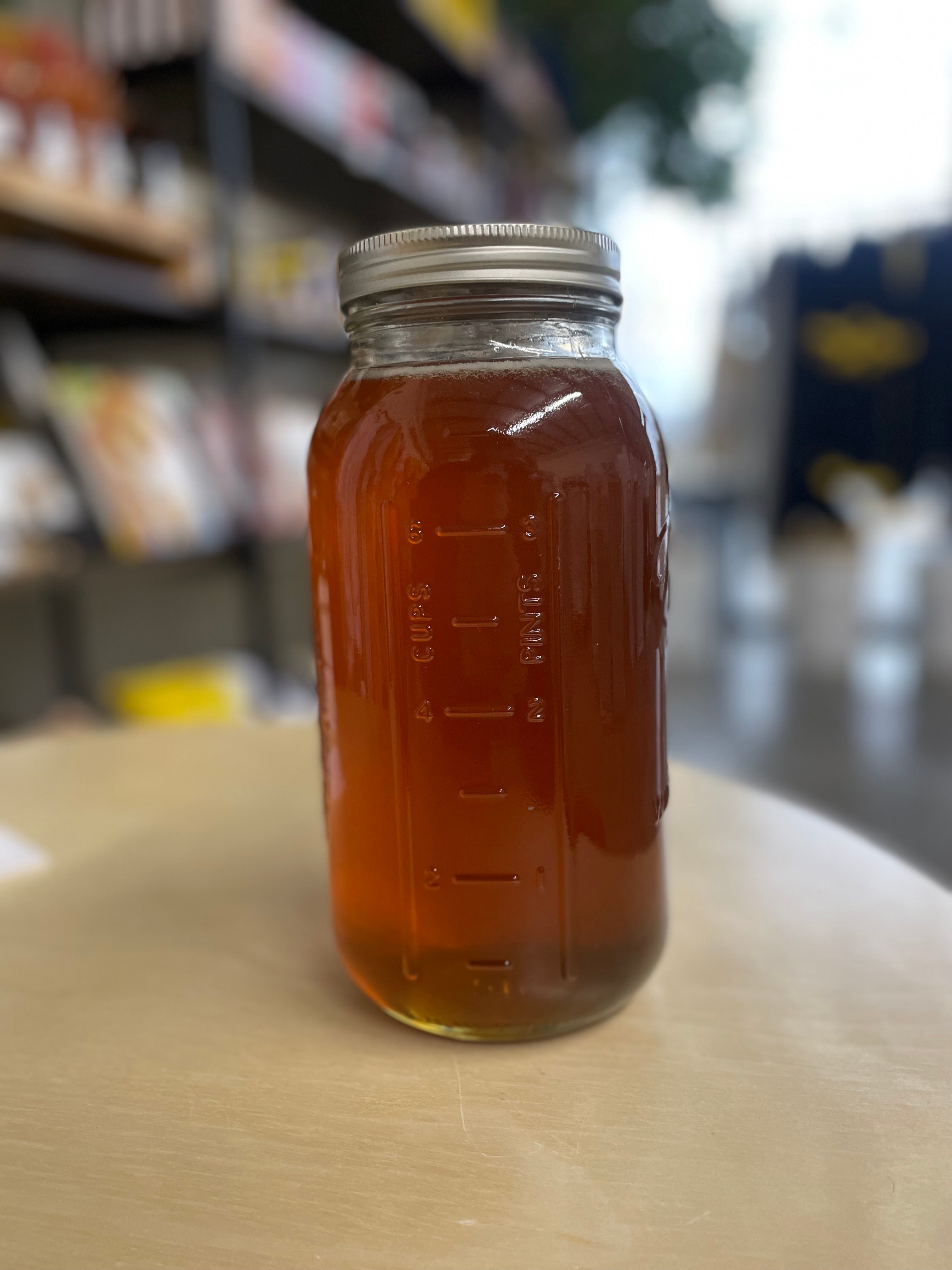 6 lb Honey (half gallon) - Glass Jar