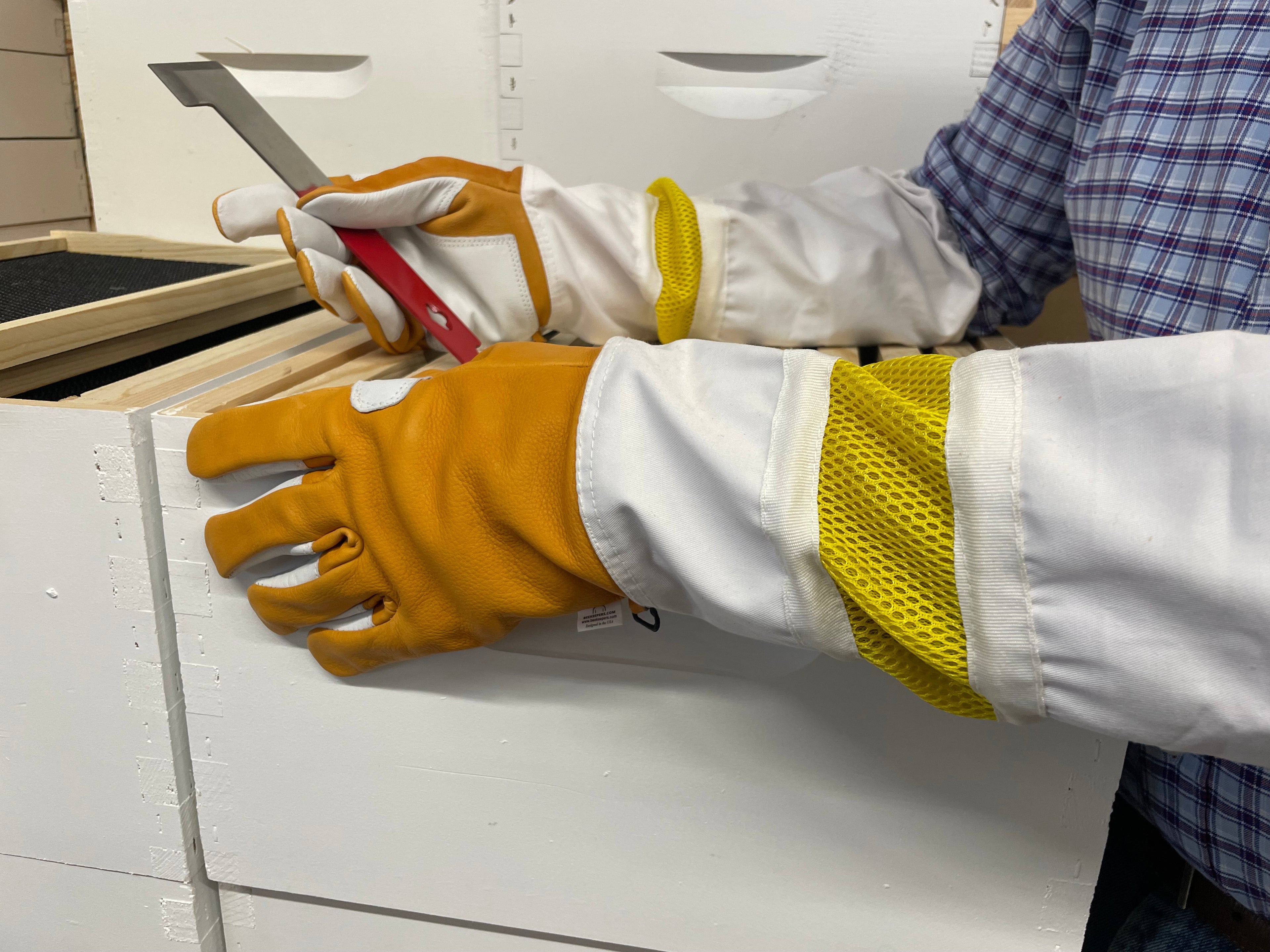 Heavy Duty Vented Beekeeping Gloves